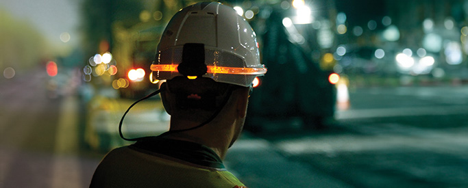 norme-haute-visibilite-en-13356-jsp-accessoires-réfléchissants-environnements sombres